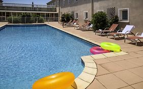 ibis Orange Sud